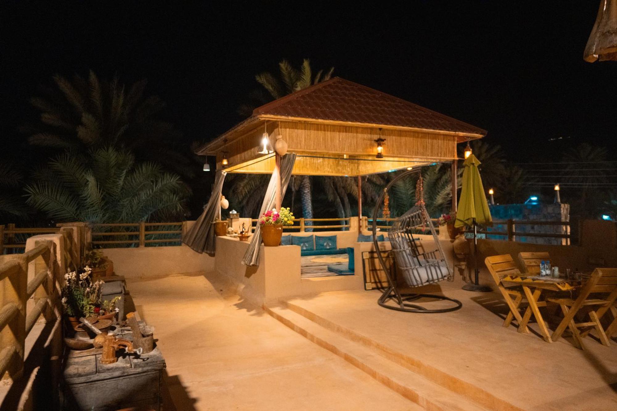 بيت نُزل السلام Bait Salam Inn Эль-Хамра Экстерьер фото