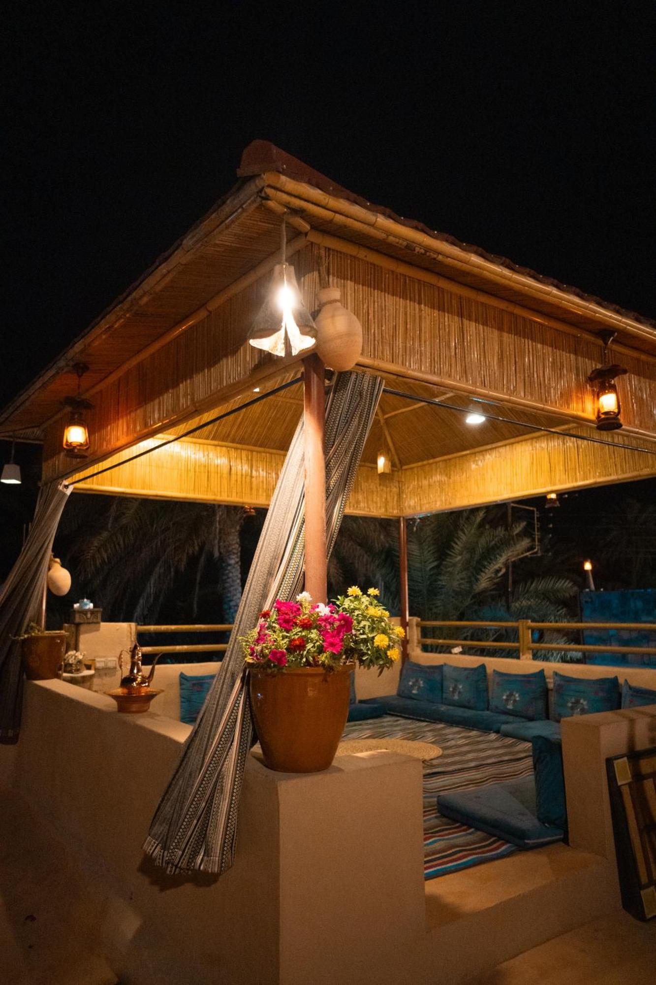 بيت نُزل السلام Bait Salam Inn Эль-Хамра Экстерьер фото